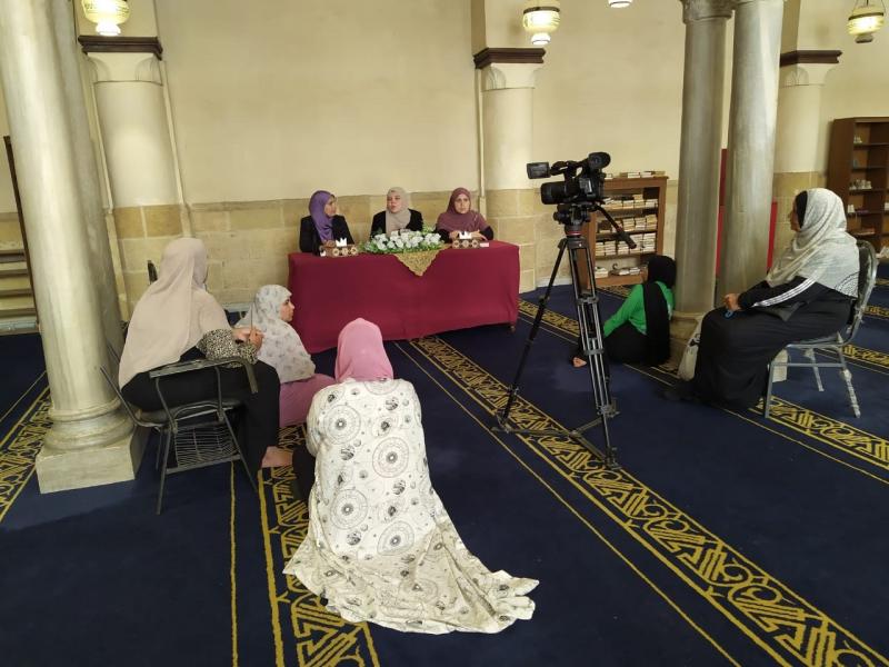 ملتقى ”رمضانيات نسائية” بالجامع الأزهر يفند الدروس والعبر من غزوة بدر الكبرى | صور