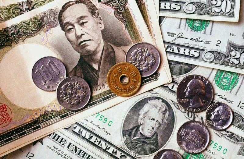 أسعار العملات الأجنبية مقابل الجنيه المصري اليوم الأحد 9 أبريل 2023