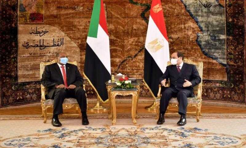 خبير سودانى: نحن شعب واحد.. وأمننا القومى يتجه شمالا نحو مصر