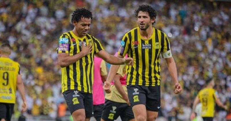الاتحاد يهزم الوحدة ويعزز صدارته للدوري السعودي