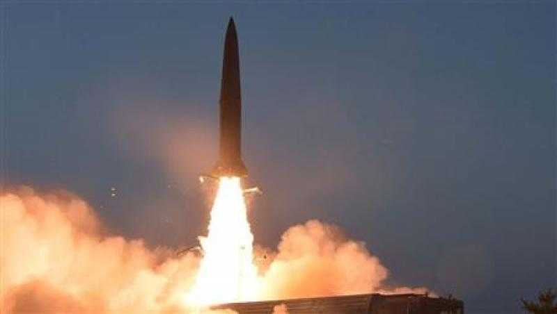 سول: كوريا الشمالية تطلق صاروخا باليستيا متوسط أو بعيد المدى