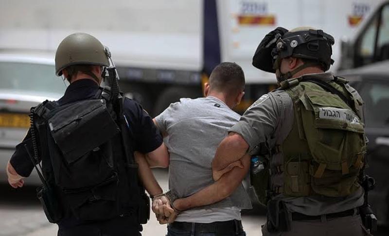 الاحتلال الإسرائيلي يعتقل 8 فلسطينيين من رام الله وأريحا