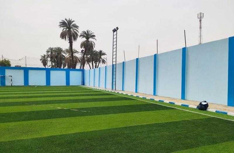 انتهاء تجديد الملعب الخماسي بمركز شباب الزناقطة في الأقصر
