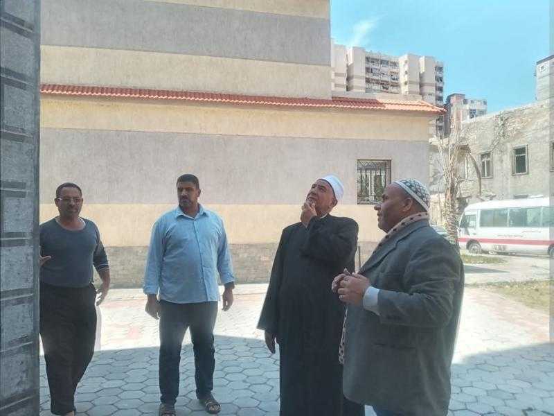 وكيل أوقاف الإسكندرية يتفقد مساجد وسط المدينة والقافلة المشتركة مع الأزهر