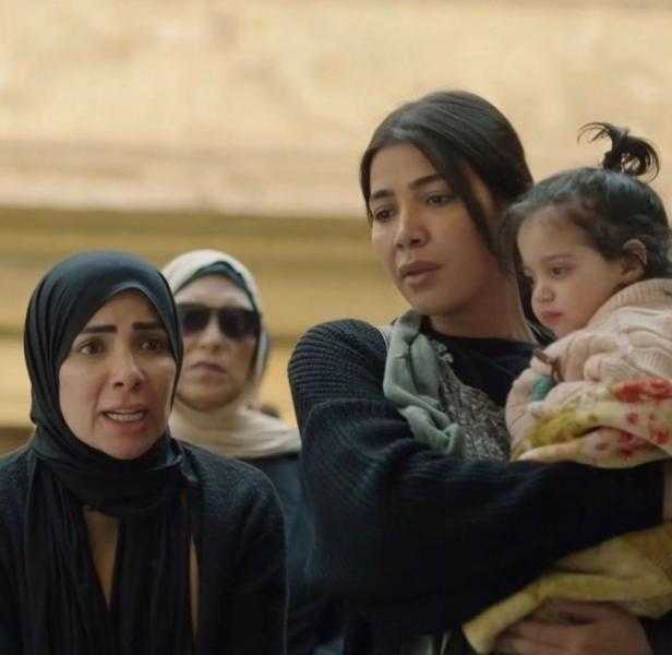 مها نصار: منى زكي قيمة فنية عالية ونجمة من المستوى العالمي