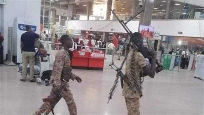 قوات الدعم السريع تعلن السيطرة على مطار الخرطوم الدولي