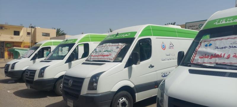 الكشف على 1307 مواطنين خلال قافلة طبية في ”بني عتمان” بالفيوم