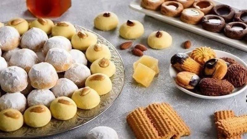 المجمعات الاستهلاكية تكشف عن أسعار الرنجة وكعك العيد