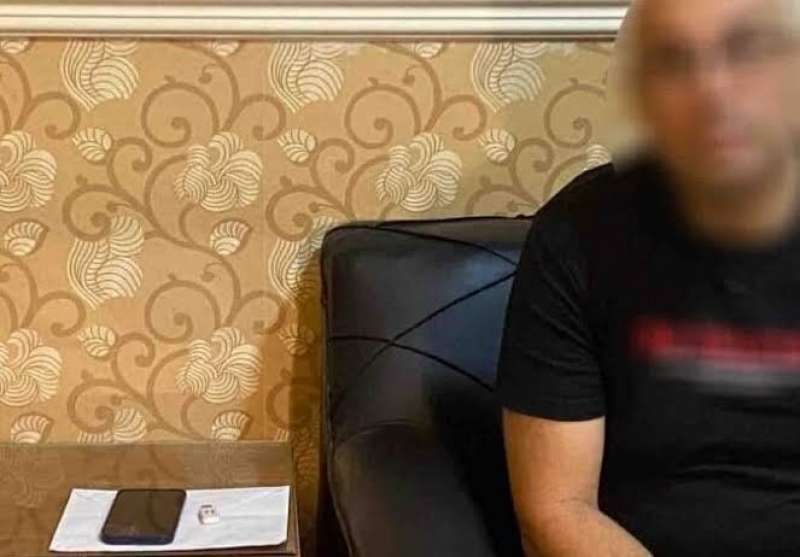 خط أحمر
