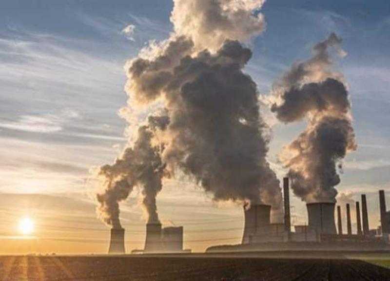 رئيس جنوب أفريقيا يتعهد بتحقيق هدف صفر انبعاثات