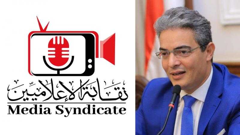 نقيب الإعلاميين يهنئ الرئيس السيسي بحلول عيد الفطر المبارك