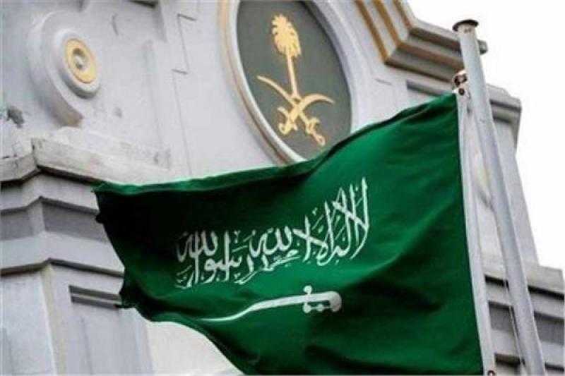 السعودية تعلن بدء ترتيب إجلاء مواطنيها من السودان