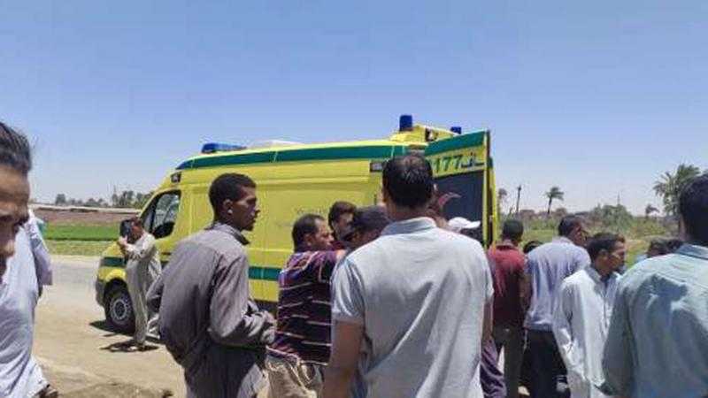إصابة 4 فتيات إثر انقلاب سيارة ملاكي بوادي النطرون