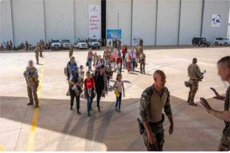 إنقاذ مواطنين يونانيين وأسرهم من السودان بمساعدة ألمانية