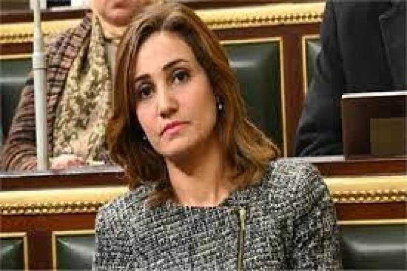 طلب إحاطة حول غياب التوعية بالمدارس من مخاطر الإنترنت وكيفية الاستخدام الآمن له