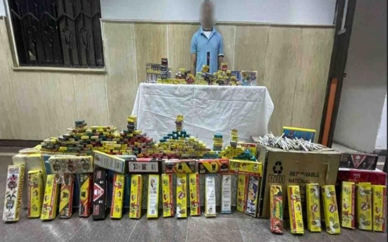 ضبط 1075 صاروخ ألعاب نارية معروضة للبيع في الغربية