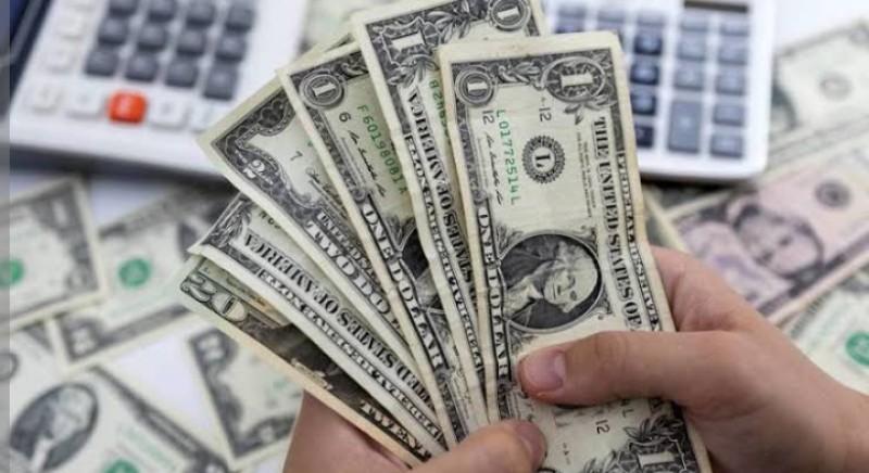 سعر الدولار اليوم الجمعة في البنوك