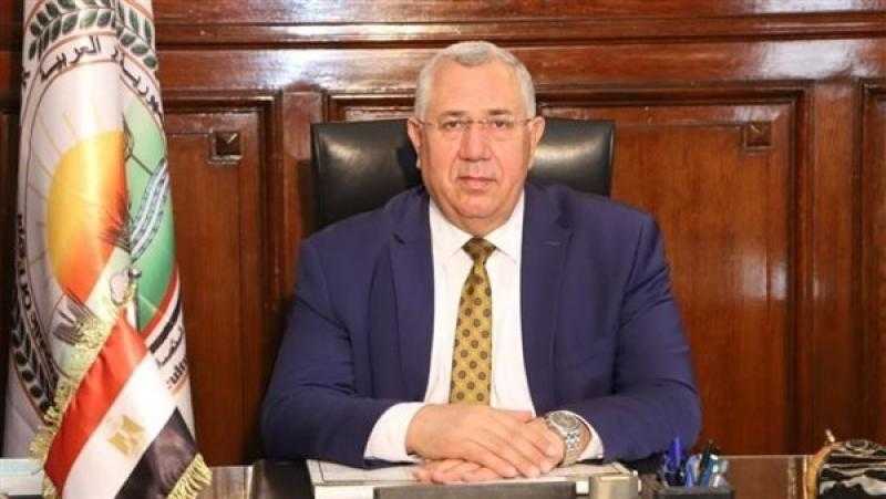 الزراعة فى أسبوع: فحص الحيوانات فى شمال سيناء ومتابعة حصاد القمح