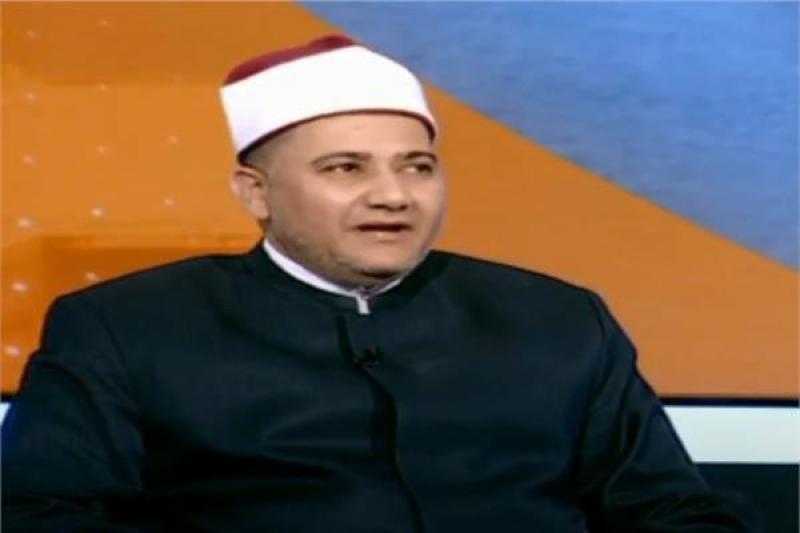 مفهوم مقولة العمل عبادة.. «الأوقاف» يوضح | فيديو