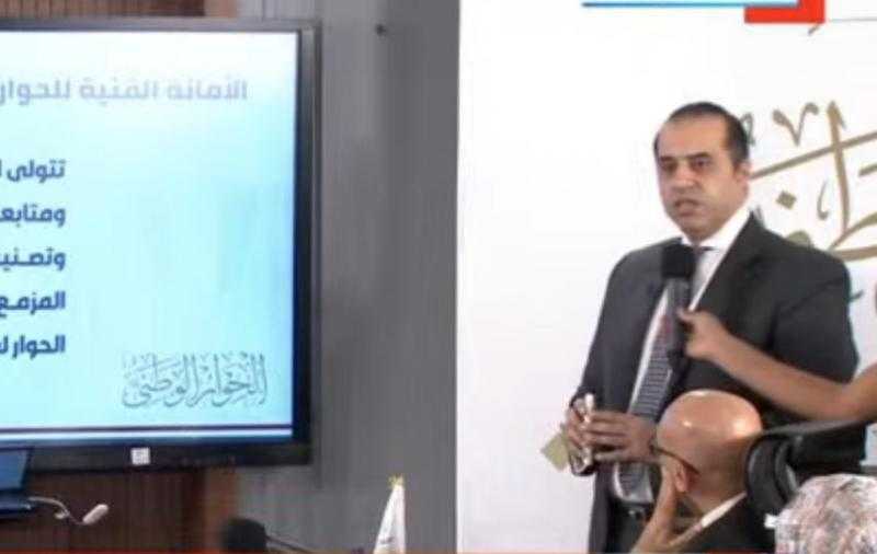 المستشار محمود فوزي: 30 مشاركًا في كل اجتماع بالحوار الوطني