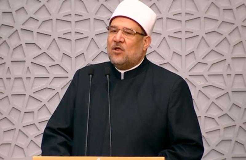 وزير الأوقاف يعلن مد خطبة الجمعة حتى 15 دقيقة