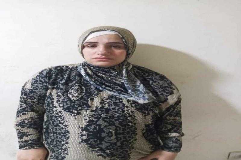 النيابة توجه تهمة الاتجار بالبشر لليوتيوبر التي ادعت ممارسة ابنائها للرذيلة