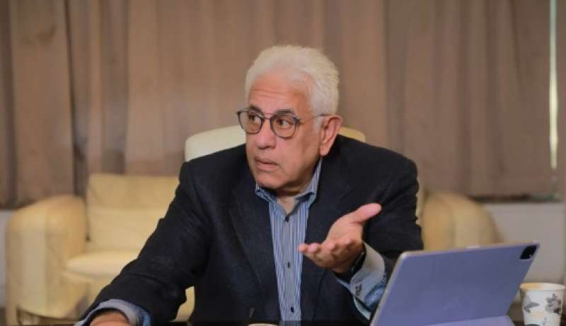 خط أحمر