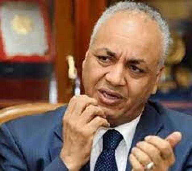 مصطفى بكري يكشف مفاجأة: كتبت نعي شقيقي محمود قبل وفاته
