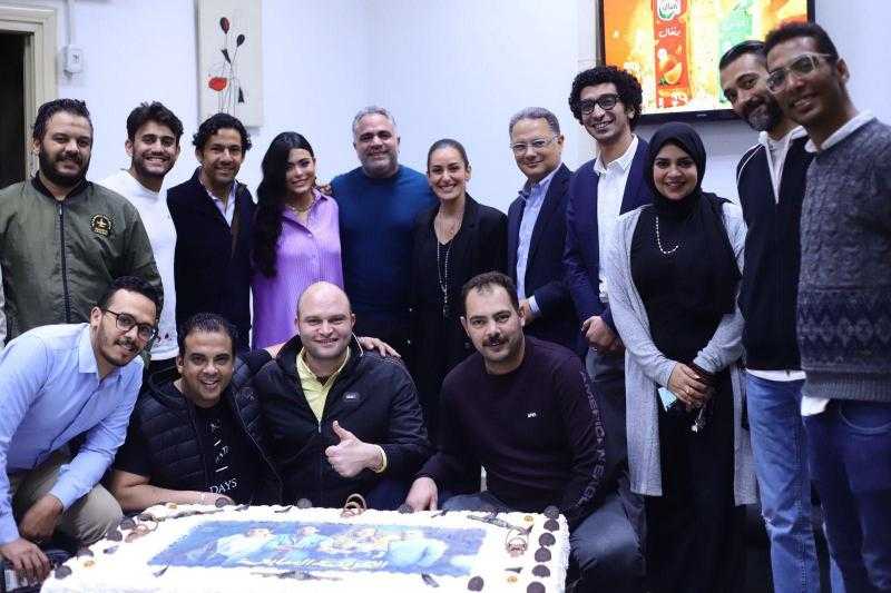 نجوم مسلسل «الهرشة السابعة» في ضيافة شريف عامر على mbc مصر.. اليوم الخميس