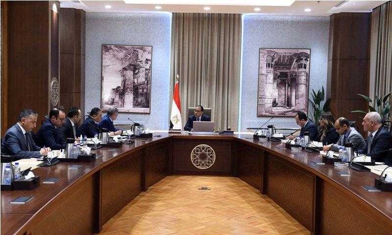 الحكومة تكشف ملامح «مشروع ضخم» بالمنطقة الاقتصادية لقناة السويس