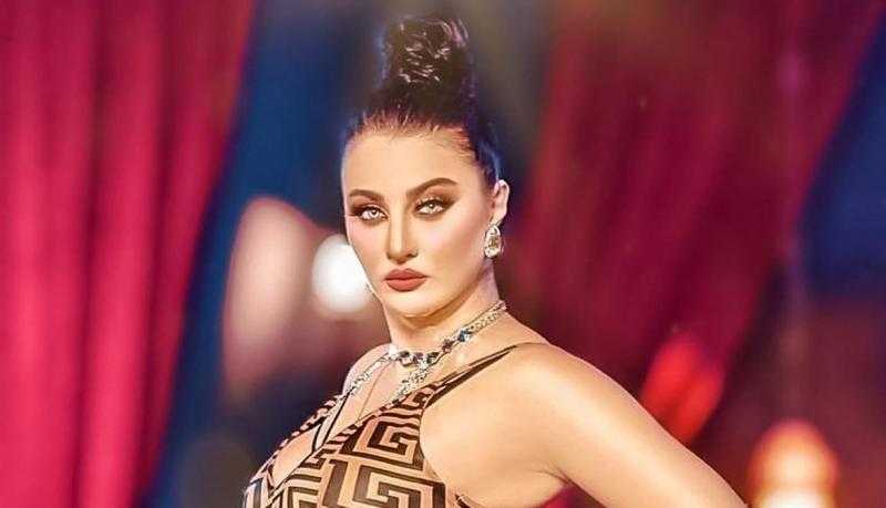 الراقصة صوفينار: أخشى الموت فوق خشبة المسرح