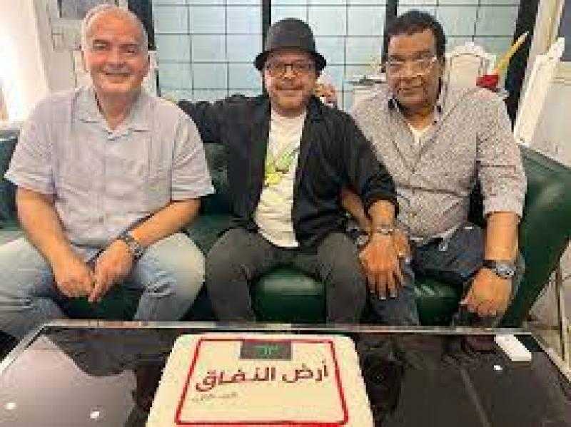 محمد هنيدي يعلن عن الجزء الثاني من مسلسل ”أرض النفاق”