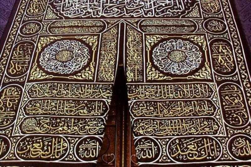 الرئاسة العامة لشؤون الحرمين تُدشّن معرضَ الكعبة وكسوتها المشرفة في المسجد النبوي
