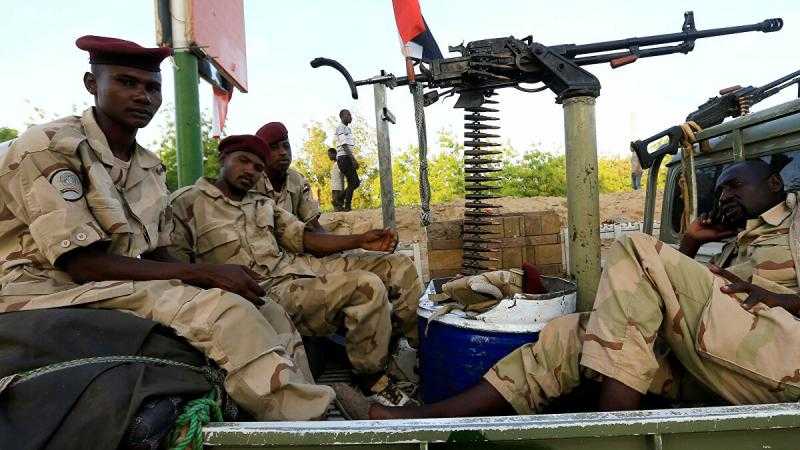 الجيش السوداني يرفض تحمل مسئولية نهب السفارات بالخرطوم