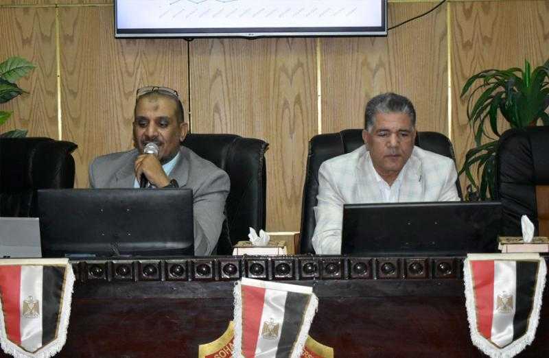 تنظيم المؤتمر العلمي الأول لقسم الهندسة الكهربائية بجامعة سوهاج | صور