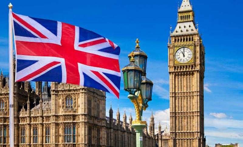 تراجع معدل البطالة في بريطانيا بصورة غير متوقعة