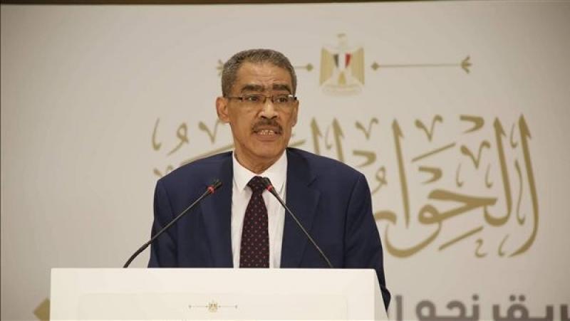 ضياء رشوان: 1600 مشارك و405 صحفي وإعلامي حضروا جلسات الحوار الوطني