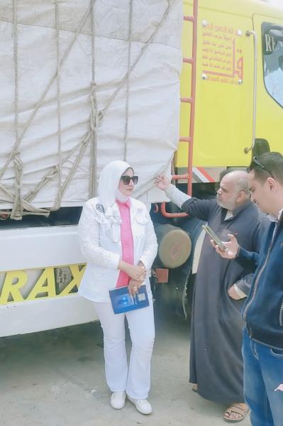 ضبط 108 طن قمح مهرب لبيعها بالسوق السودراء بمطروح