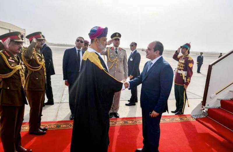 القمة المصرية - العمانية تتصدر اهتمامات صحف القاهرة