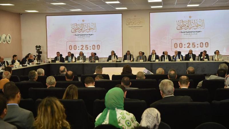 حزب «الجيل الديمقراطي» يقدم مقترحًا لتنمية الحياة الحزبية خلال الحوار الوطني