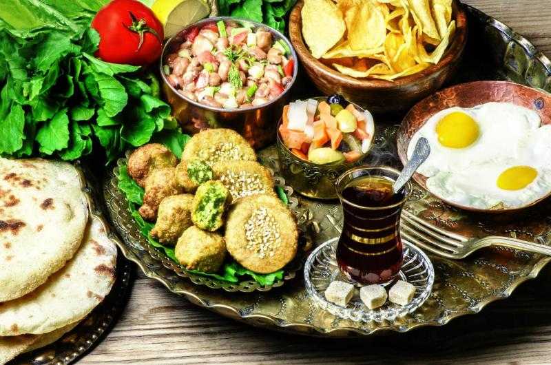 «قومي البحوث» يحدد 6 عادات غذائية صحية للطلاب في فترة الامتحانات