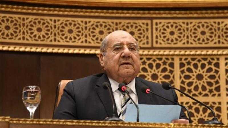 المستشار عبد الوهاب عبد الرازق يفتتح الجلسة العامة لمجلس الشيوخ