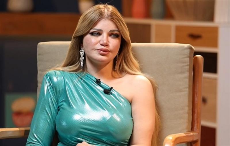 سارة نخلة لـ ياسمين الخطيب: ”ما ينفعش تقولي كده”