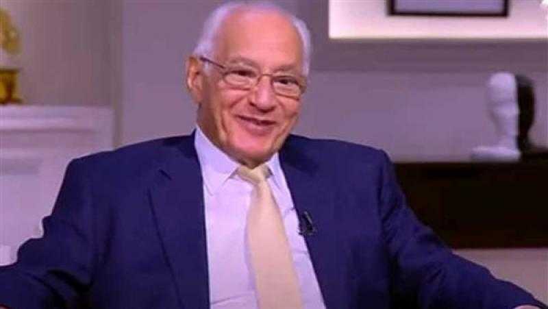 علي الدين هلال :السيسي دعا للحوار الوطني لشعوره بمشاركة الناس له في الأفكار والرؤى
