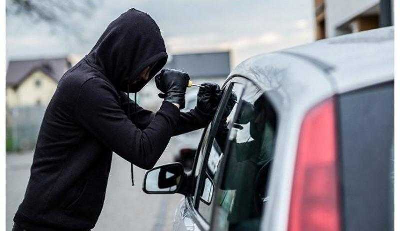 سائق يختلق واقعة تعرضه للسرقة للاستيلاء على مبلغ مالي بالقطامية