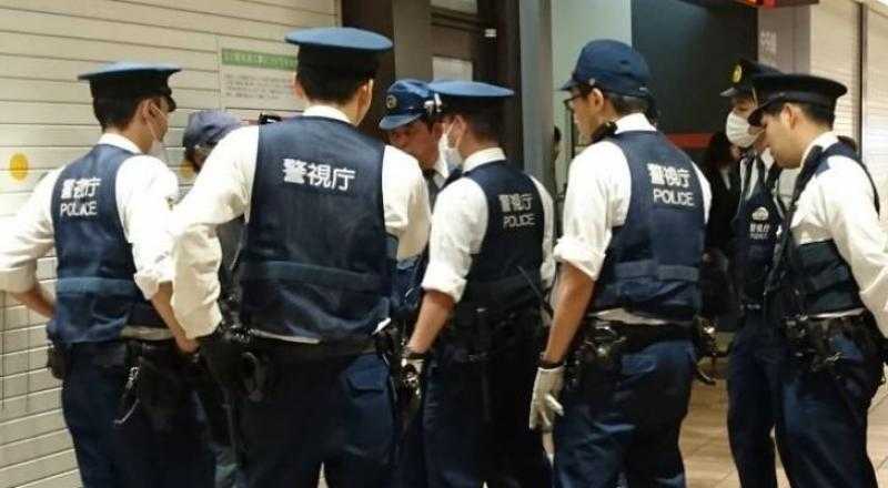 مقتل ثلاثة أشخاص في هجوم ببندقية وسكين في اليابان