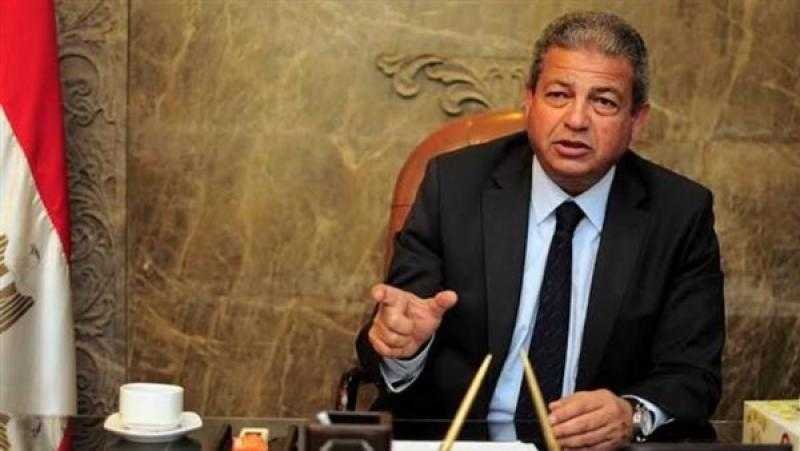خالد عبد العزيز: نجاح الحوار الوطني مرهون بخروج قرارات تمس المواطن شخصيًا