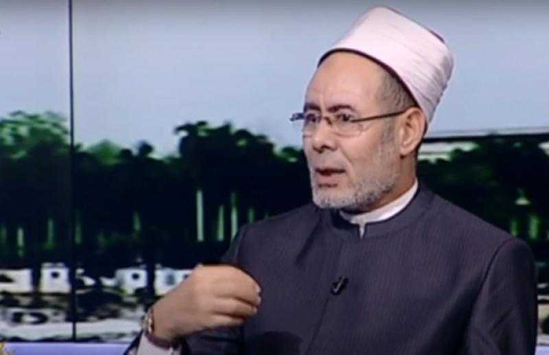 فضل الصلاة على النبي يوم الجمعة في الدنيا والآخرة