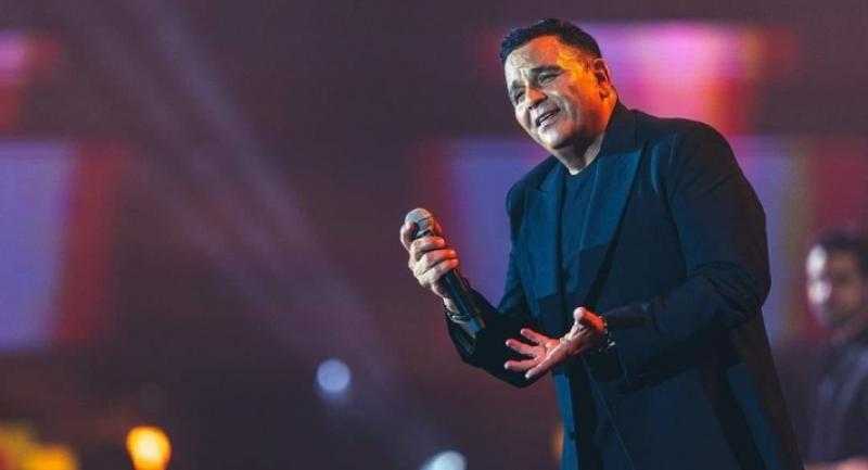 بعد غياب 18 عاما..تركي آل شيخ يعيد محمد فؤاد للسينما