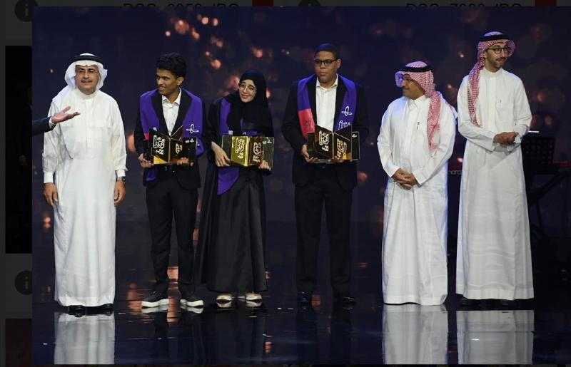 المغربي سفيان البراق يحصد جائزة قارئ العام بحسب تجربة الملتقى والجمهور يصوّت للسعودية بلقيس الصولان